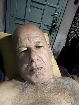 FabiQuilmes online show from March 3, 2025, 11:56 pm