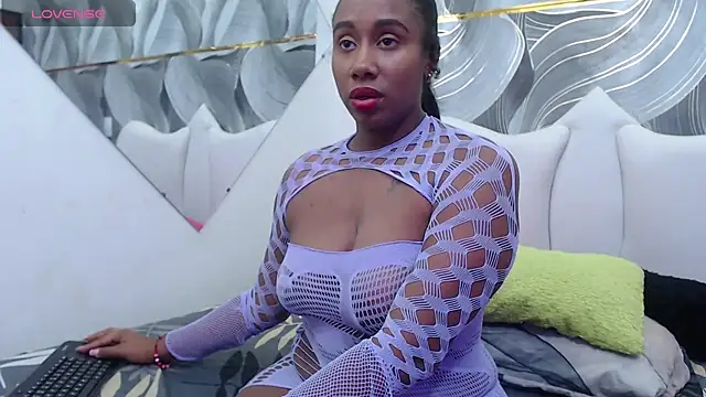 Snapshot of SheylaBrodhlei chatting on February 19, 2026, 12:12 pm SheylaBrodhlei online show from February 19, 2026, 12:12 pm