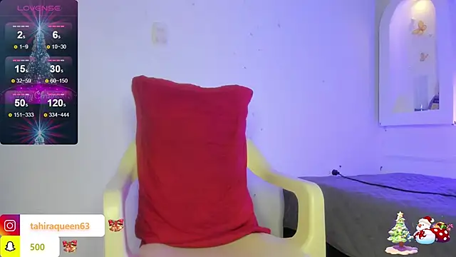 Snapshot of Tahira_21_ chatting on December 15, 2024, 10:37 pm Tahira 21 online show from December 15, 2024, 10:37 pm