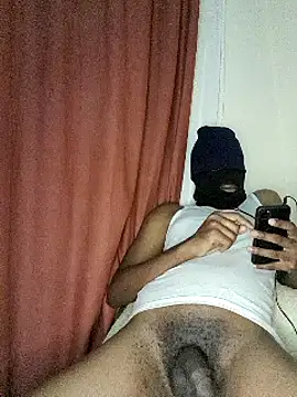 Gifttheskimaskboy online show from December 2, 2024, 2:31 am