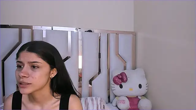 TifanyChill online show from November 20, 2025, 7:35 pm