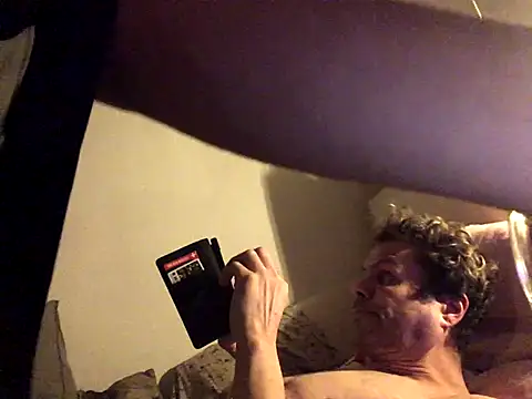 Kiss me2507 online show from December 6, 2024, 4:03 am