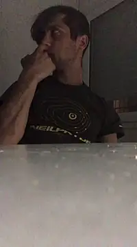 Kiss me2507 online show from December 7, 2024, 5:42 pm