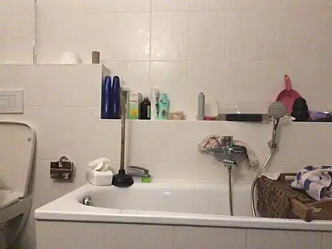 Kiss me2507 online show from December 10, 2024, 10:26 pm