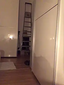 Kiss me2507 online show from December 31, 2024, 3:42 pm