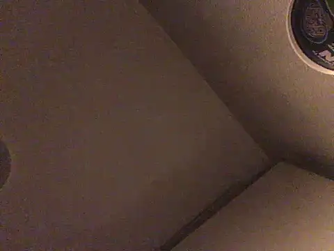 Kiss me2507 online show from January 3, 2025, 8:00 am