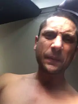 Kiss me2507 online show from January 13, 2025, 12:35 pm