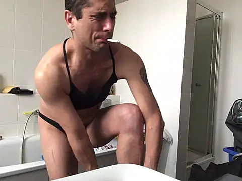 Kiss me2507 online show from February 2, 2025, 11:19 am