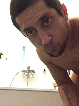 Kiss me2507 online show from February 14, 2025, 1:56 am