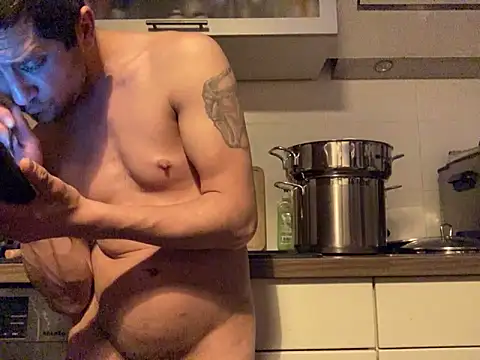 Kiss me2507 online show from February 26, 2025, 8:54 pm