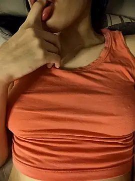 Snapshot of Pamwuw chatting on November 28, 2025, 5:54 am Pamwuw online show from November 28, 2025, 5:54 am