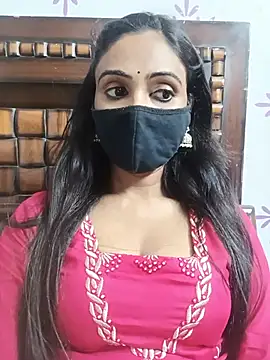 Snapshot of Yours-Bebo chatting on July 18, 2026, 9:24 am Yours-Bebo online show from July 18, 2026, 9:24 am