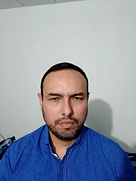 Snapshot of ElSunEagle chatting on September 22, 2025, 4:14 am ElSunEagle online show from September 22, 2025, 4:14 am