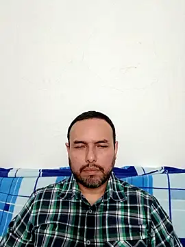 Snapshot of ElSunEagle chatting on October 3, 2025, 3:58 am ElSunEagle online show from October 3, 2025, 3:58 am