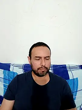 Snapshot of ElSunEagle chatting on October 10, 2025, 2:54 am ElSunEagle online show from October 10, 2025, 2:54 am