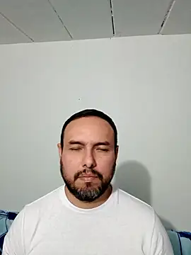 Snapshot of ElSunEagle chatting on October 11, 2025, 3:50 am ElSunEagle online show from October 11, 2025, 3:50 am