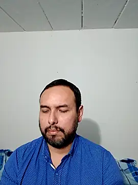 Snapshot of ElSunEagle chatting on October 13, 2025, 3:50 am ElSunEagle online show from October 13, 2025, 3:50 am