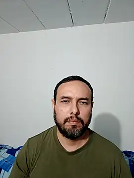 Snapshot of ElSunEagle chatting on October 18, 2025, 4:48 am ElSunEagle online show from October 18, 2025, 4:48 am