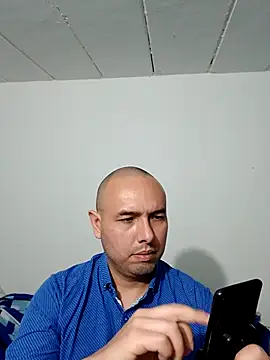 Snapshot of ElSunEagle chatting on November 3, 2025, 4:14 am ElSunEagle online show from November 3, 2025, 4:14 am