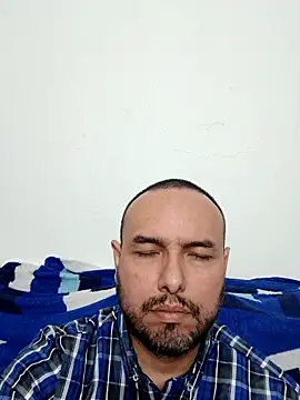 Snapshot of ElSunEagle chatting on November 21, 2025, 3:38 am ElSunEagle online show from November 21, 2025, 3:38 am