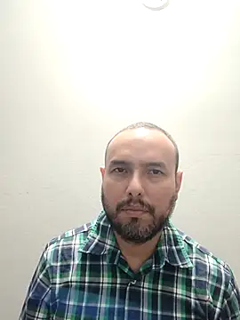 Snapshot of ElSunEagle chatting on December 1, 2025, 4:50 am ElSunEagle online show from December 1, 2025, 4:50 am