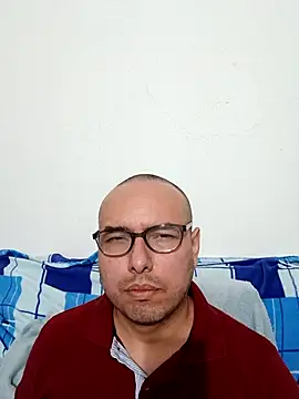 Snapshot of ElSunEagle chatting on February 2, 2026, 1:15 am ElSunEagle online show from February 2, 2026, 1:15 am