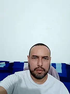 Snapshot of ElSunEagle chatting on February 23, 2026, 1:14 am ElSunEagle online show from February 23, 2026, 1:14 am