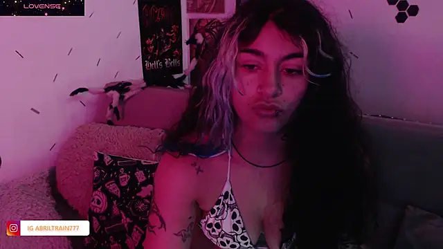 abril666 online show from October 24, 2025, 3:19 pm