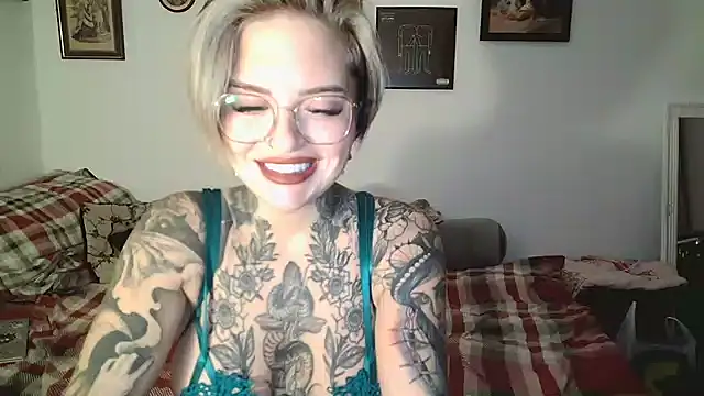 Snapshot of Rubyrichhxo chatting on December 22, 2024, 8:47 pm Rubyrichhxo online show from December 22, 2024, 8:47 pm