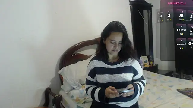 Snapshot of MagicStephany_ chatting on February 11, 2025, 1:41 pm MagicStephany online show from February 11, 2025, 1:41 pm