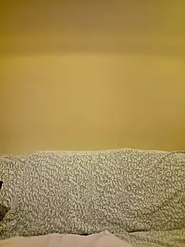 minierose online show from November 18, 2025, 4:28 am