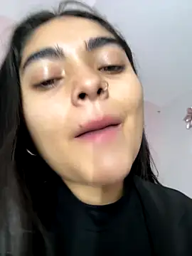 Snapshot of GiselOrtiz chatting on October 16, 2025, 10:16 am GiselOrtiz online show from October 16, 2025, 10:16 am