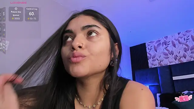 Snapshot of GiselOrtiz chatting on October 19, 2025, 11:00 am GiselOrtiz online show from October 19, 2025, 11:00 am