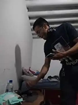 Snapshot of Danielitohot23cm chatting on December 16, 2025, 11:21 pm Danielitohot23cm online show from December 16, 2025, 11:21 pm