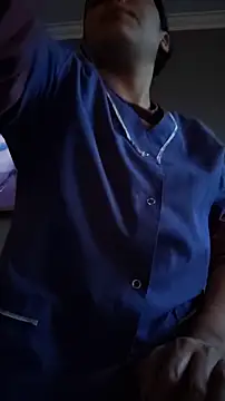 Snapshot of POLARYZ chatting on March 5, 2026, 10:17 pm POLARYZ online show from March 5, 2026, 10:17 pm