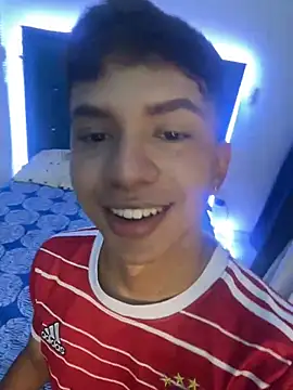 Leonarrrd 01 online show from January 21, 2025, 12:57 am