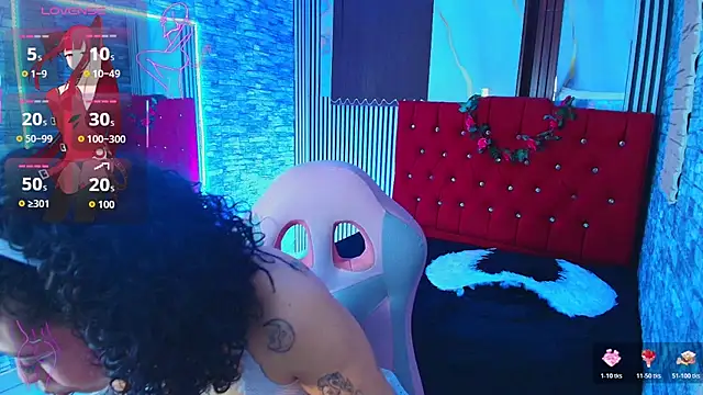 miahernadez303av online show from November 1, 2025, 3:30 am