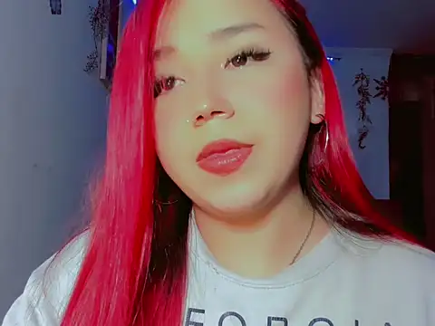 madisonx17 online show from October 21, 2025, 11:16 pm