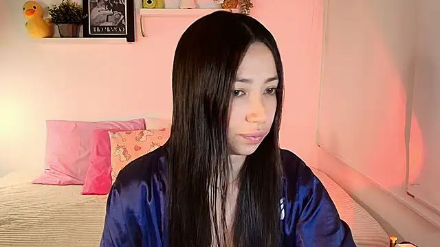 lilyy evanss online show from November 26, 2025, 11:28 pm