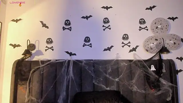 Martina jackson 15 online show from October 24, 2025, 8:05 pm