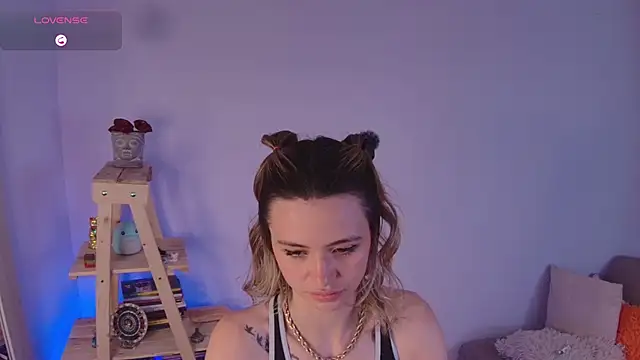 Lucy Princes online show from February 13, 2025, 1:08 am