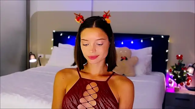 wow Mia online show from December 22, 2024, 2:17 am