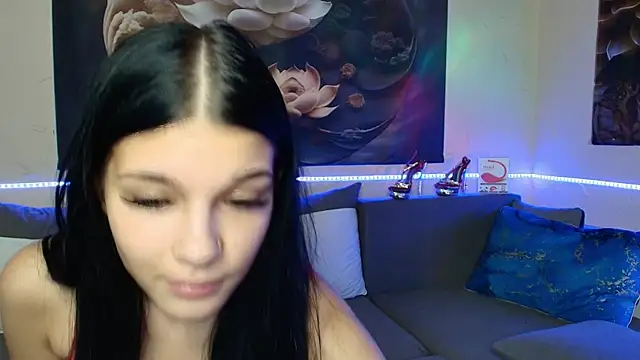 xDeepInLovexx online show from October 12, 2025, 6:18 pm