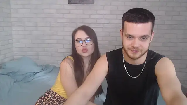 Snapshot of Fuckyoursecretary69 chatting on February 17, 2025, 12:05 pm Fuckyoursecretary69 online show from February 17, 2025, 12:05 pm