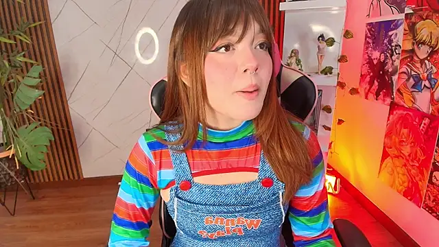 Fluffy Bubble21 online show from October 26, 2025, 4:07 am