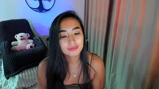 Snapshot of worldofkim chatting on October 17, 2025, 8:06 am worldofkim online show from October 17, 2025, 8:06 am