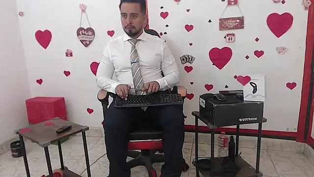 KalethBigDick online show from February 15, 2026, 2:14 pm