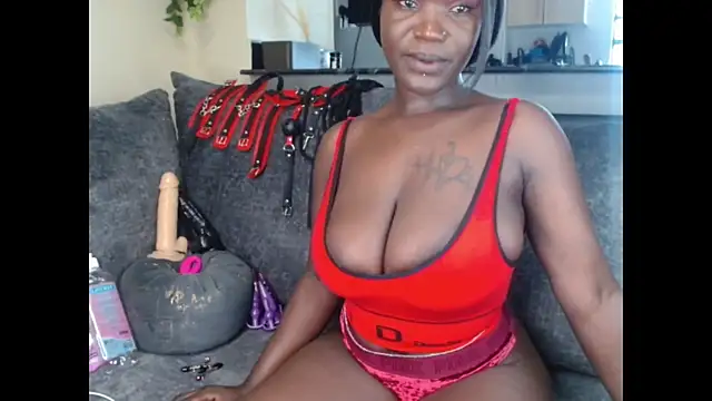 Snapshot of yummy_sweet_caramel chatting on December 22, 2024, 6:28 am yummy sweet caramel online show from December 22, 2024, 6:28 am