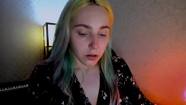 Snapshot of coraline_meow chatting on January 24, 2025, 10:21 am coraline meow online show from January 24, 2025, 10:21 am