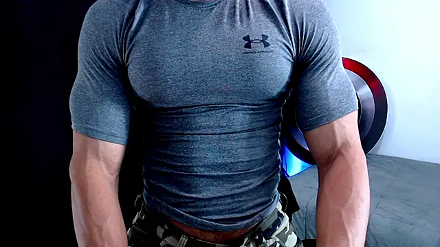 Antonywebb94 online show from February 3, 2026, 6:22 am